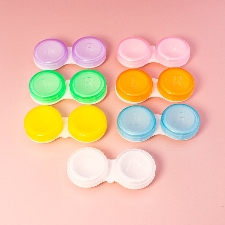 Contact Lens Cases Detail