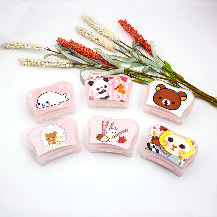 Mini Contact Lens Case Detail 1